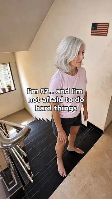 Most people think I was about to jump… 😳 At 62, I’m still choosing challenges o