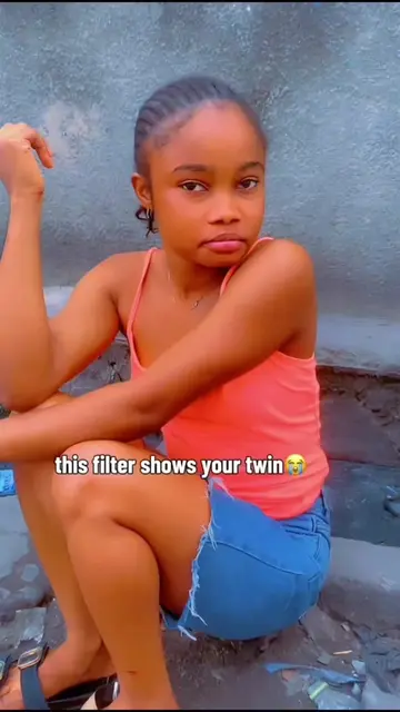 Twins Filter. Decouyre ton jumeay ayelle une seule photo! Tres facile Je t'expli