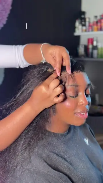 Half Up Half Down w Braids!😍🎀 Link in bio to book/purchase a wig🛍️ #wiginflue