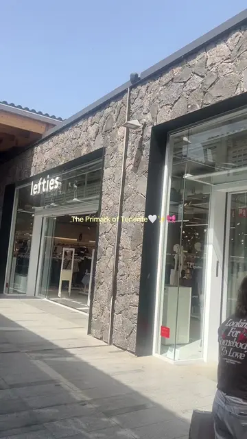 Spotted Tenerife’s Primark at Siam Mall today✨🎀🤍So many cute bits! Those lemon