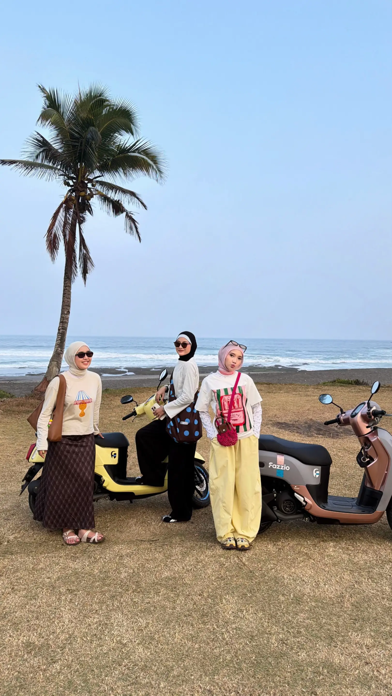 motoran sore di Batukaras 😗🫰🏻 @Yamaha Jogja #fazzio 