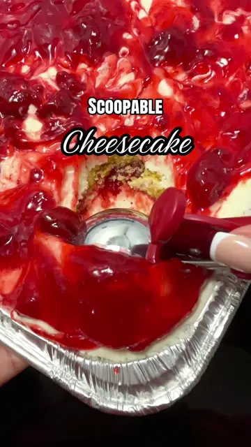 Soft yellow cake layers 🤝🏽 strawberry cheesecake  Easily top 10 best desserts 