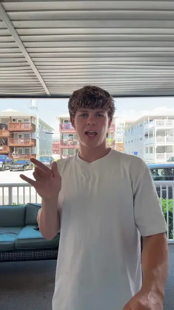 This tuff?? 😭😭 #asl #signlanguage #joking #viral #trending 