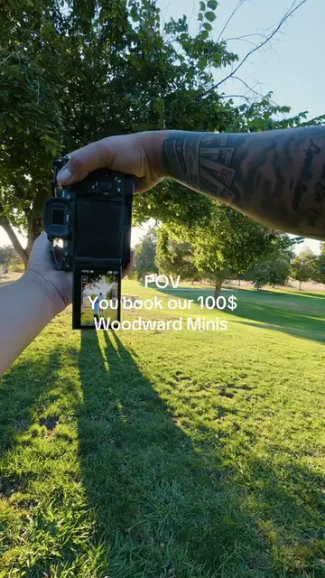 $100 Woodward Park Minis  • 1 hour photo session  • 40+ edited photos  • 2 photo