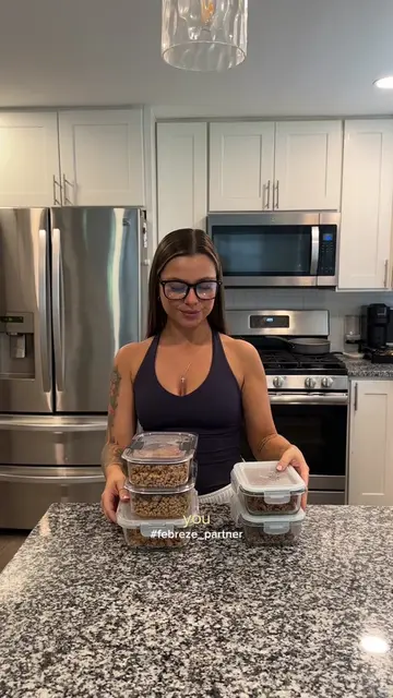 #FEBREZE_PARTNER kitchen cleanup & meal prep 👀 Get $3 off yours from 7/23-8/29 