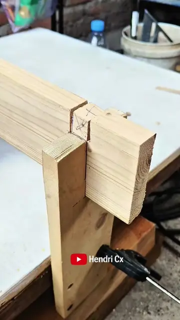 Use staples to secure the wood joints #tips  #woodworking