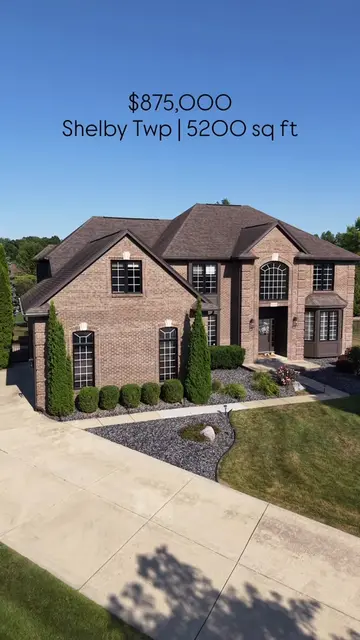 📍56440 Ashbrooke Dr E, Shelby Twp Offered at $875,000 | Goes live Friday 4 Bed 