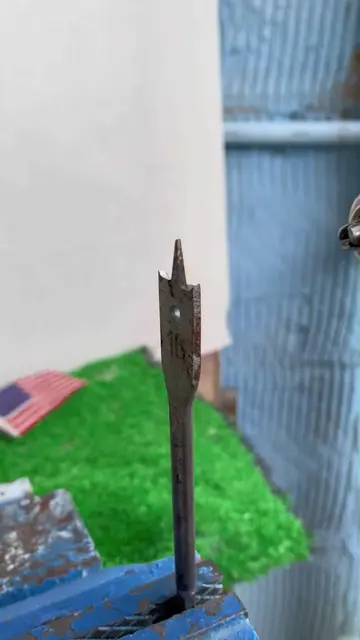 Welder Rod Woodworking Trick Surprises Everyone #Woodworking #DIY #LifeHack #Car