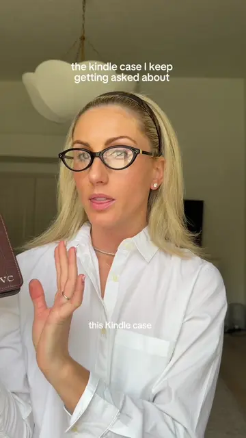 this kindle case is one of my favorite daily luxe upgrades  🤍 It has a built-in