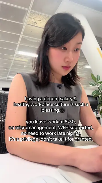 gentle reminder in a world where quitting your 9-5 is glamorised #workingincorpo