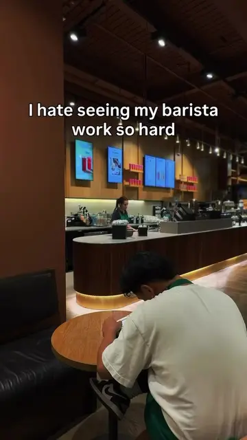 I hate seeing my barista work so hard 🥹