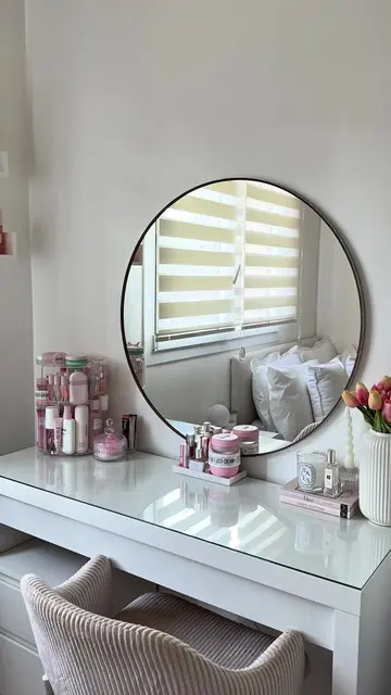 mini vanity reset!! 🌷☁️🎀  #vanity #vanityresest #reorganize #aestheticvideos #