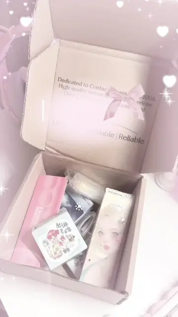 Unboxing my beautiful Sigo contacts lenses  I love the colors sm and I will be d
