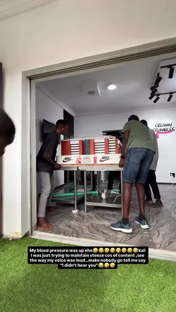 Unfiltered moments from the day we delivered our 7-figure cake order 🎂✨ A behin