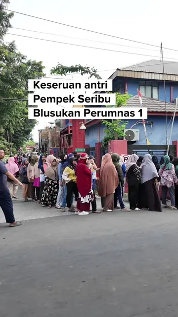 Day 1 antrian Perumnas 1 @Pempek seribu Blusukan, Masya Allah 40 orang tercepat 