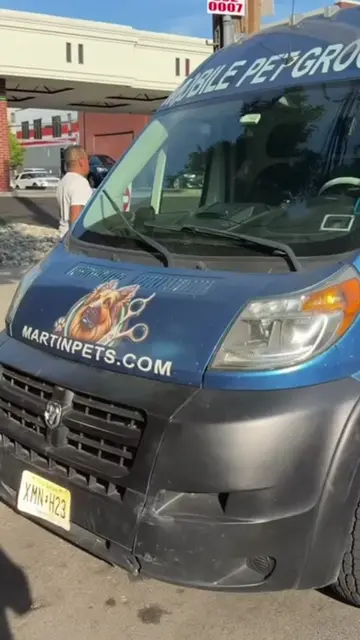 🐶🚐 En Martin Pets Grooming, nosotros vamos hasta ti. Olvídate del estrés de ll