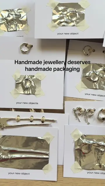 Took me 1.5 hours to pack these #fyp #jewelry #handmade #packagingvideo 