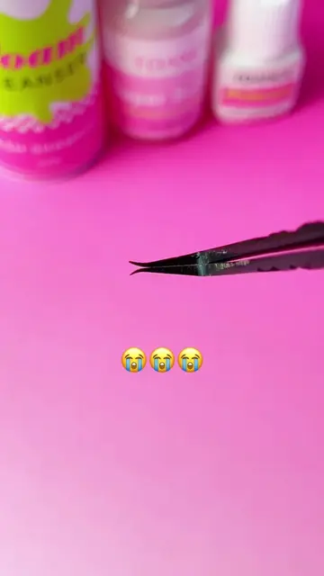 Your tweezers after a long lash day: 😵‍💫 Don’t throw them away! 👀 Give them a