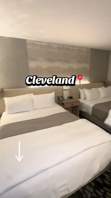 Waterfront views in Cleveland👀✨?  #tiktokgostarcreator #tiktokgrowthchallenge #