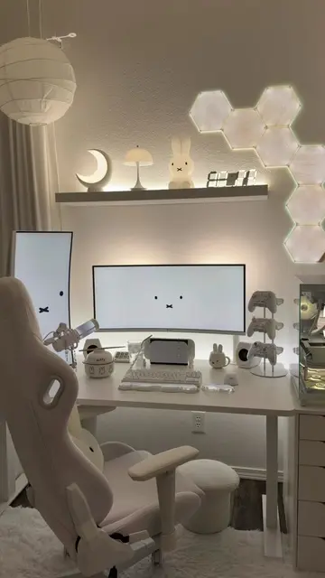 flying home today 🤍 #GamingSetup #miffylover #cozygamer #roominspo #pcsetup 