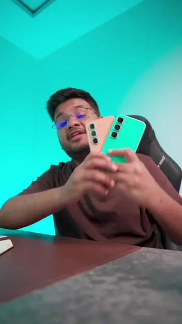 This phone comes with Multiple Colors