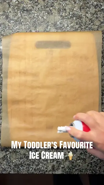 My Toddler’s Favourite Ice Cream 🍦 Every mom needs this 🥺 #momhacks #toddlermo