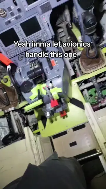 just looks like expensive spaghetti to me😭 #fyp#aircraft#aviation#mechanic#elec