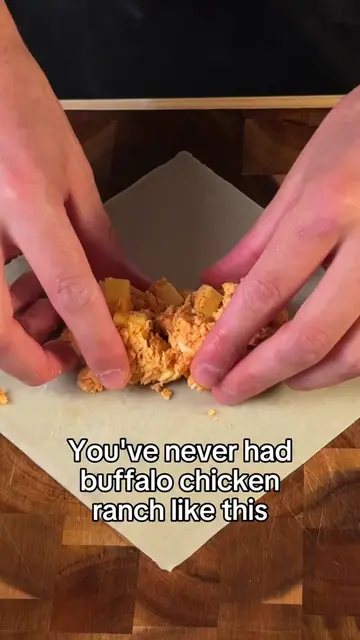 RECIPE BELOW🛑👇🛑👇🛑 Buffalo Chicken Ranch Egg Rolls Filling     •    2 cups s