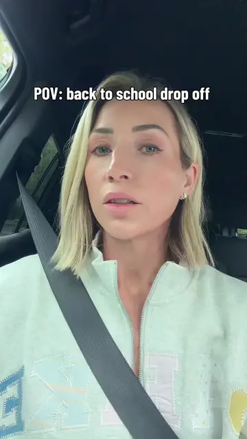 The accuracy. 😅 #workingmom #backtoschool #schooldropoff #momlife 