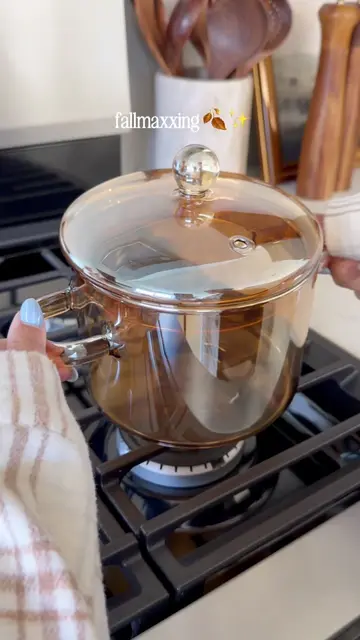 Because your kitchen should smell like fall✨ SEND this to someone who would love