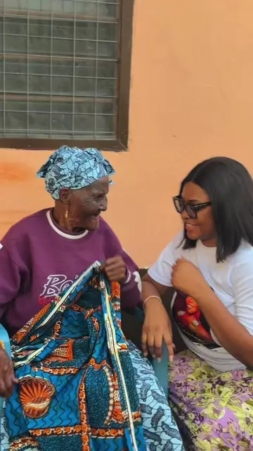 Very lovely engagement from my grandmother. I really missed her #sessinam4gmb #g