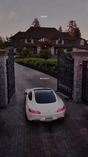 Rich life 💸 #wealthylifestyle #richlifestyle #money #luxurylifestyle #wealth 