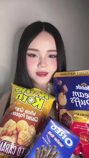 Snack time just got better! 🤤🍿 Got all my favorites from Lazada, and they’re d