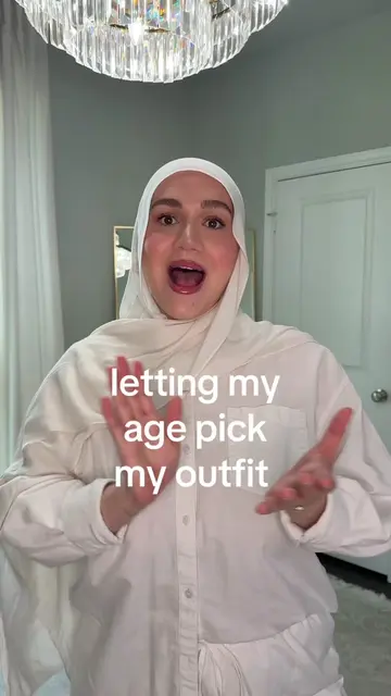 Okay such a cute “28 outfit” I’m obsessed!! 🖤 but obvi modestly :) what do you 