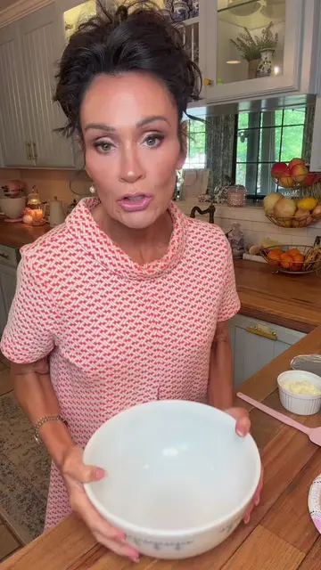 Do you think you don’t like pimento cheese? Before you answer…promise me you’ll 