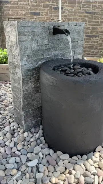A DIY fountain with no intense plumbing? Yes please! 🤩🛠️ #diyfountain #waterfe