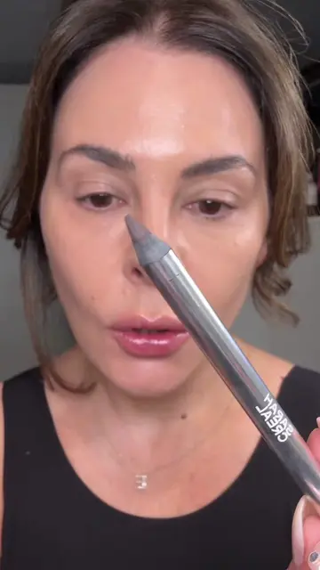Easy eyeliner for a lifted eye look. You don’t need to be a pro to make this hap