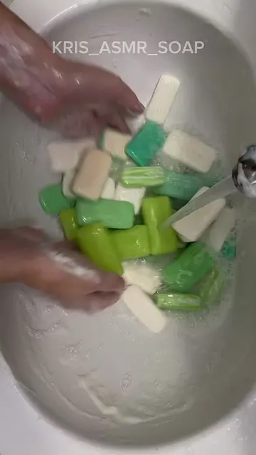 #oddlysatisfyingvideos #soapasmr #asmrsoapcarving#fypシ゚viral🖤tiktok #relexingvi