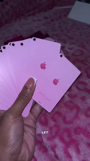 baddie w/ a paddy 💖 S2EP3: how to make glossy embossed business cards using you