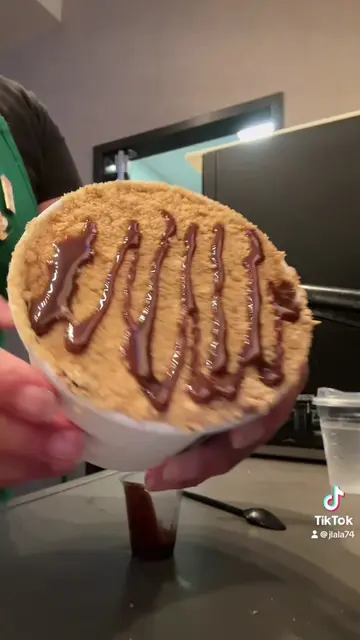 Introducing smores brownie…YUMMMM #fyp #foryoupage #starbucksbarista #sbux #star