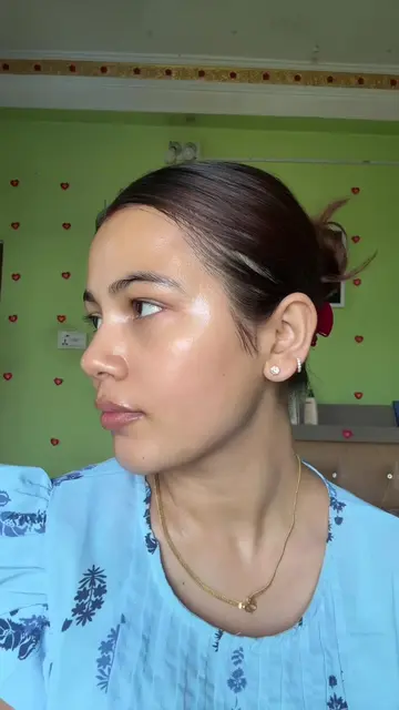 escape from tan 😜❤️#creatorsearchinsights #numbuzin #skin1004 #arencia #kbeauty