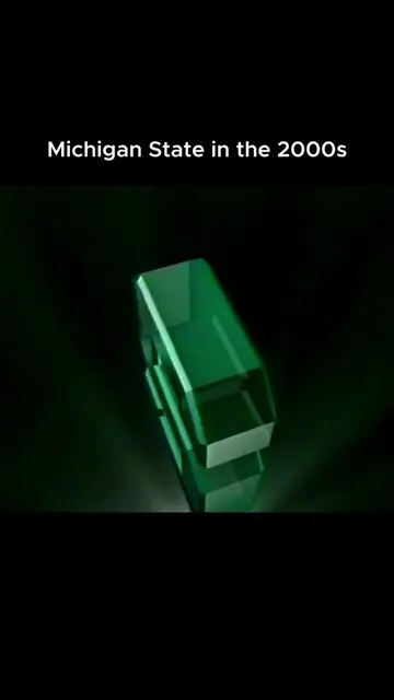 Mentally, we’re back at MSU in the 2000s. 💚 #MichiganState #GoGreen #College #E