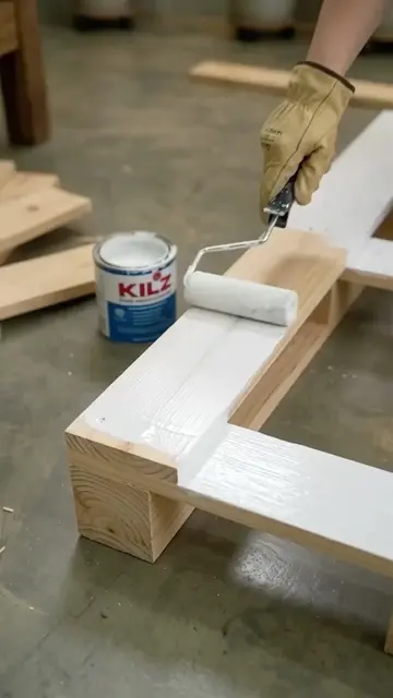 DIY: The Ultimate Pallet Coffee Table Makeover! ☕✨ A simple pallet turned into a