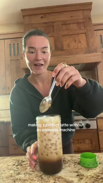 Exactly how I make my lattes without an espresso machine 🙂‍↕️🤍☕️ #athomecoffee