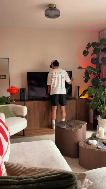 AD | upgrading our movie nights with @Fancyleds 🎬 I’ve had LED lights behind th
