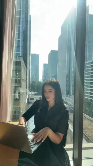 City girl for life <3  @ROKA #investmentmanagement #5to9 #finance #worklife #can