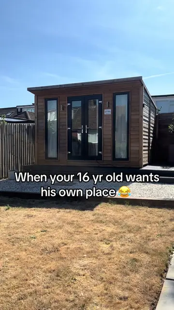 Mums if you have a teenage boy who loves gaming you know how noisy it is! Ive gi