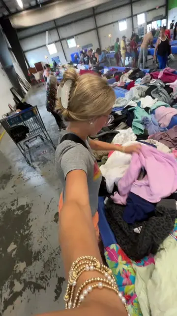INSANE THRIFT WITH ME🤩🛍️✨ #thrifting #thriftwithme #thriftvlog #thriftfinds #g