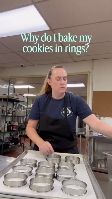 Want thick, bakery style cookies with more control over the final shape? Cookie 