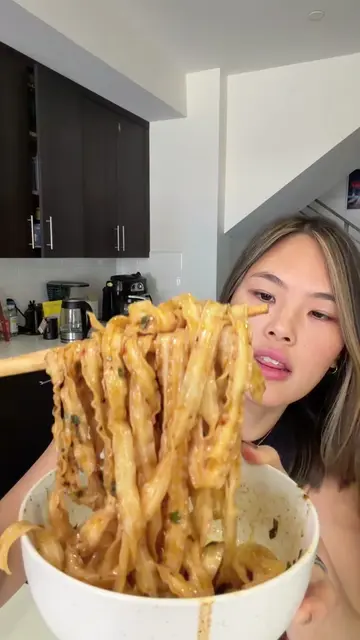 @FLY BY JING chili crisp NOODLES are now @Costco Wholesale 🌶️🥵 Costco item num